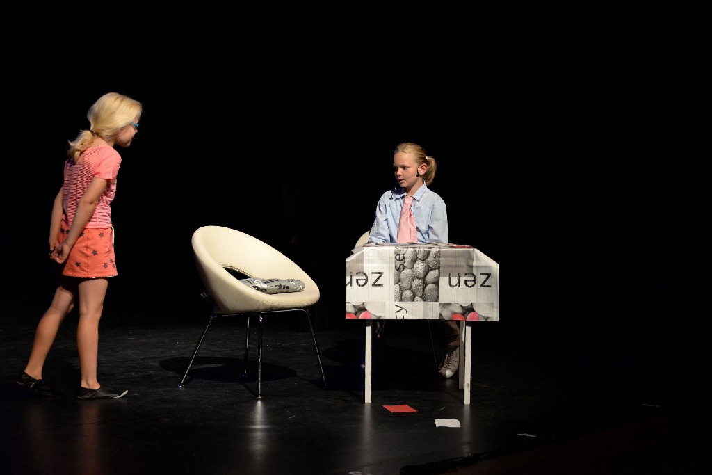 ../Images/Musical Nanny de Vries 143.jpg